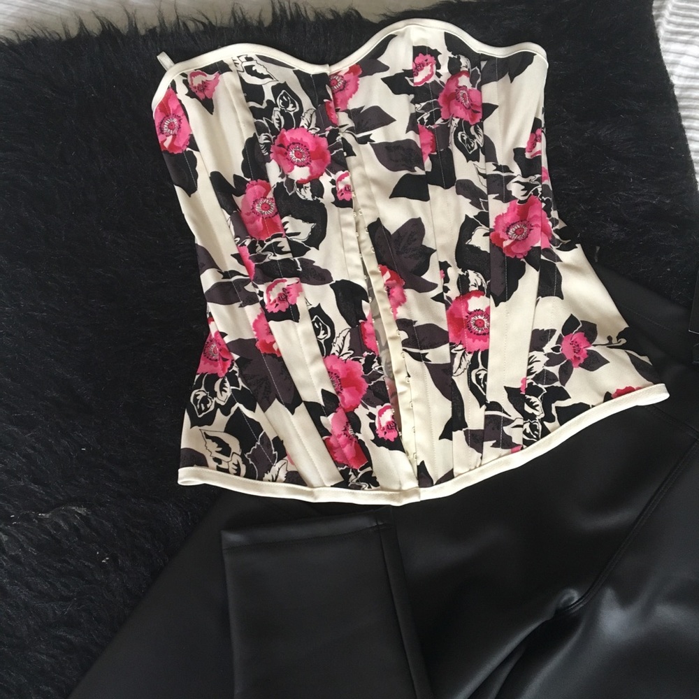 Flower bustier - Picture 2 of 8
